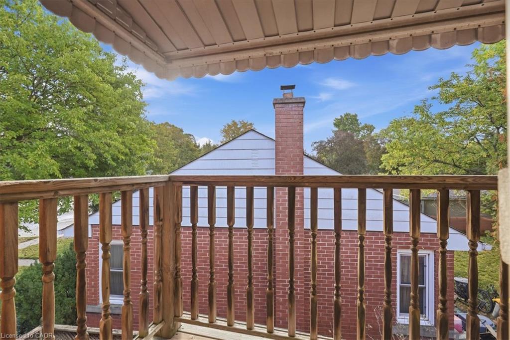 115 Roxborough Avenue Property Photo 18