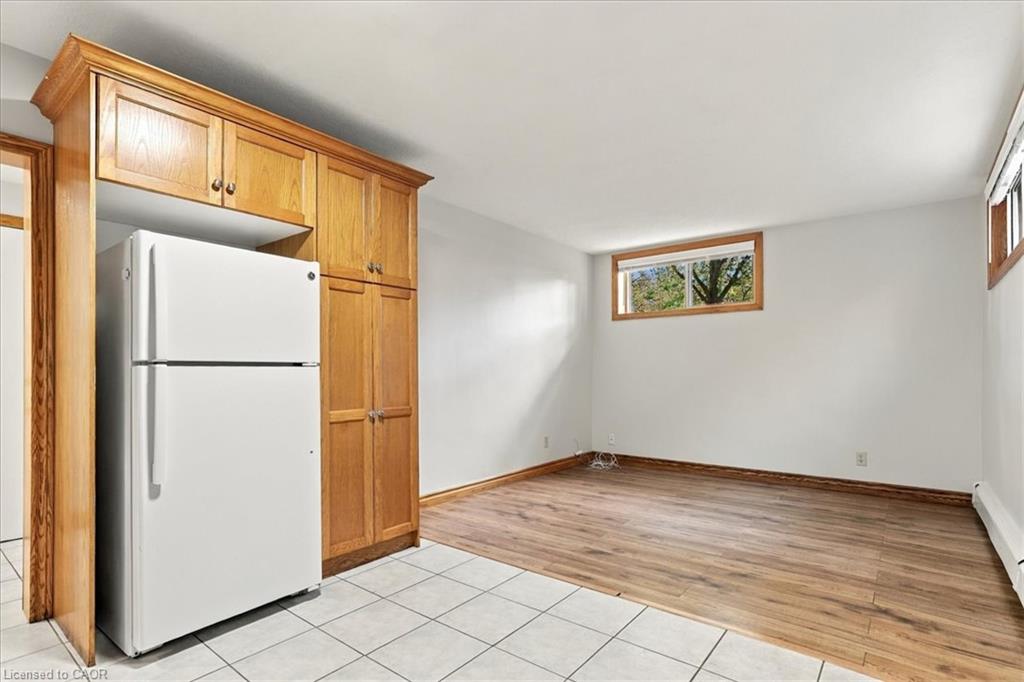 115 Roxborough Avenue Property Photo 36