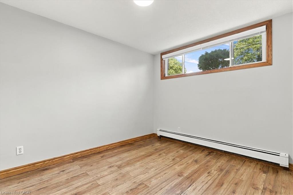 115 Roxborough Avenue Property Photo 38