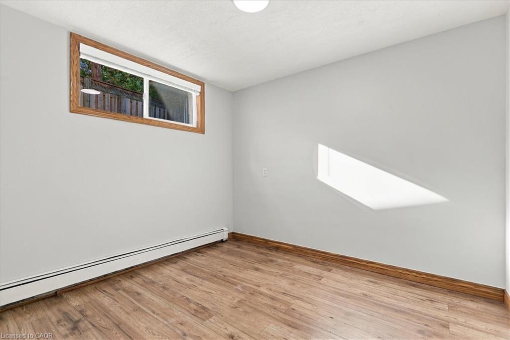 115 Roxborough Avenue Property Photo 41