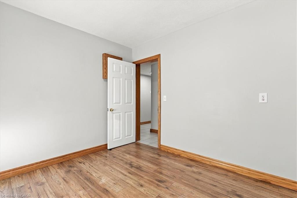 115 Roxborough Avenue Property Photo 42