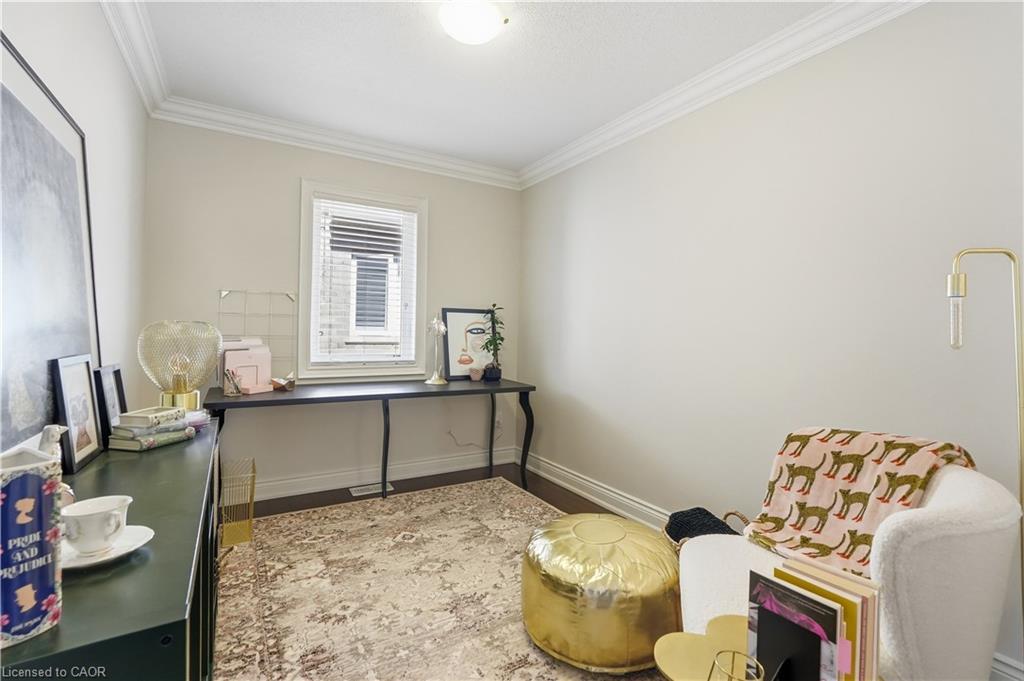 136 Sutherland Crescent Property Photo 29
