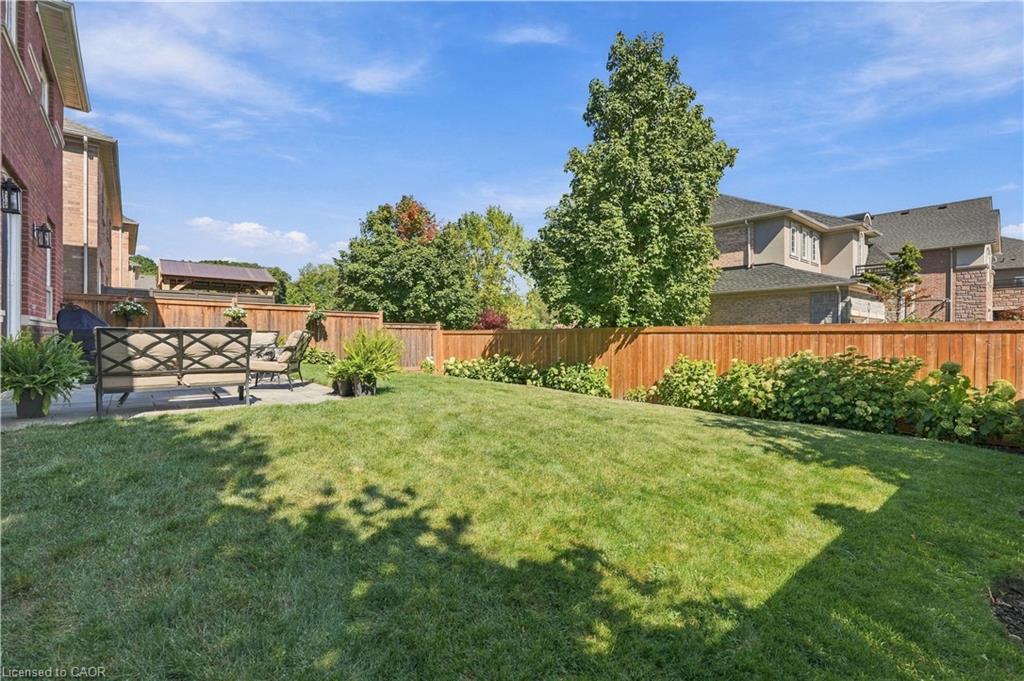 136 Sutherland Crescent Property Photo 45