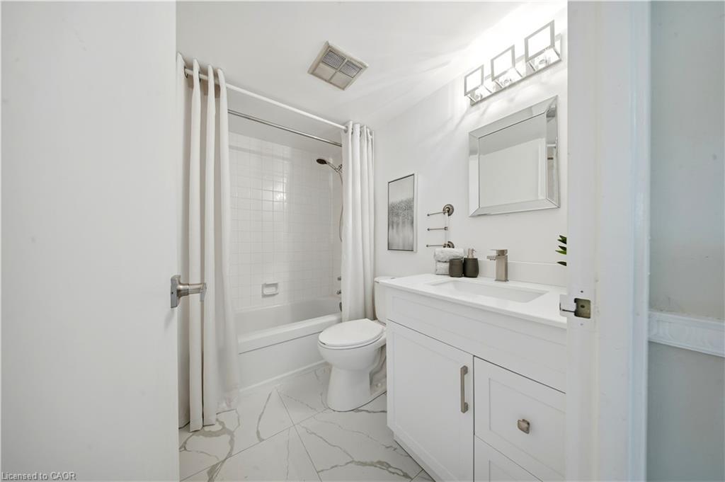 602-2055 Upper Middle Road Property Photo 12