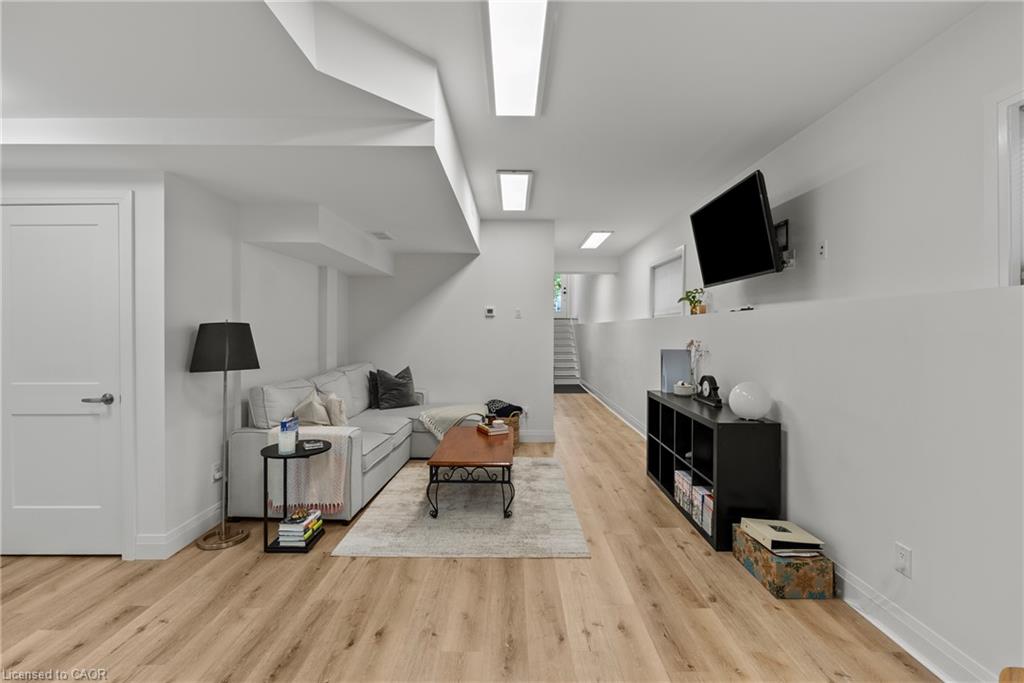 24 Prospect Avenue Property Photo 31