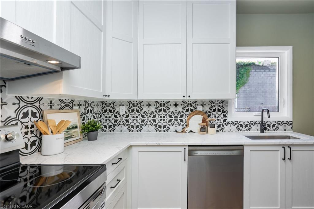 69 York Street Property Photo 22