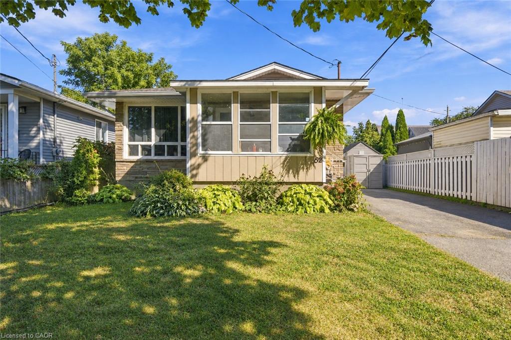 52 Bogart Street Property Photo 1