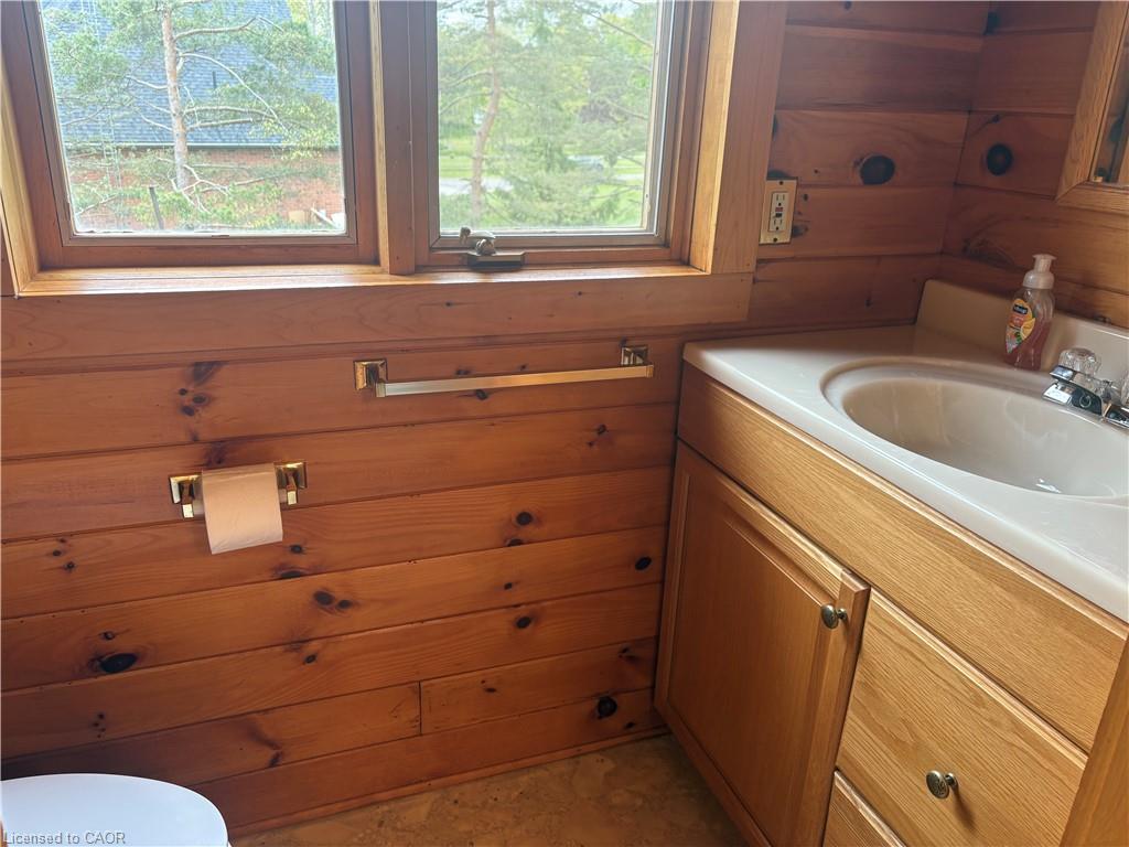 3 Upper Mohawk Point Property Photo 18