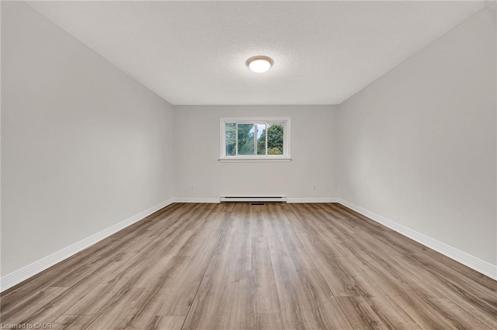 C-655 Albert Street Property Photo 7