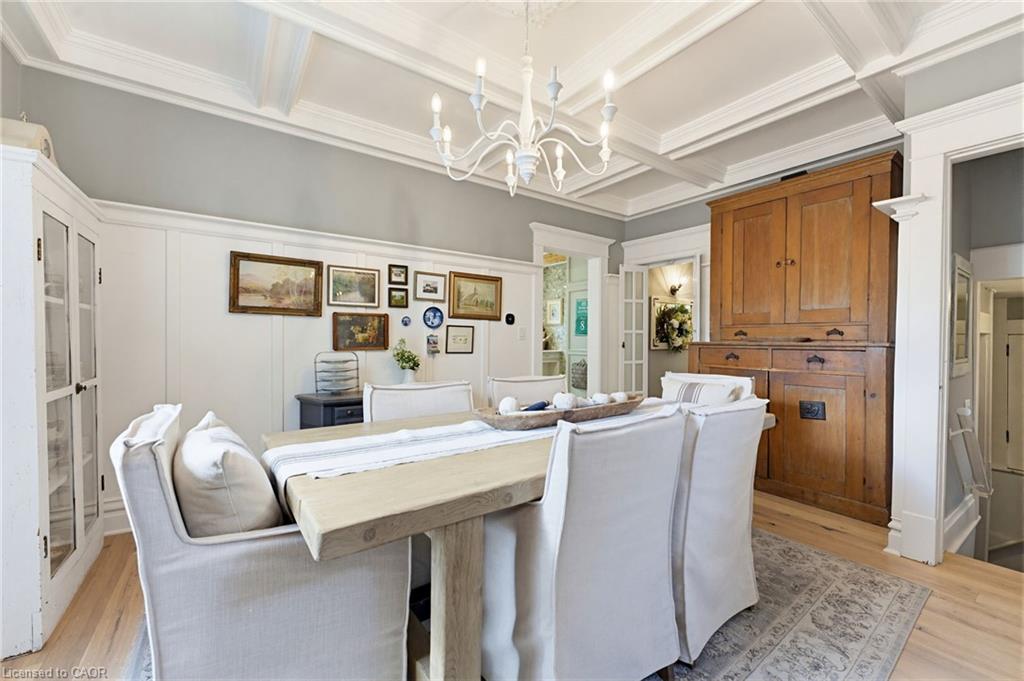 33 Brant Road N Property Photo 19