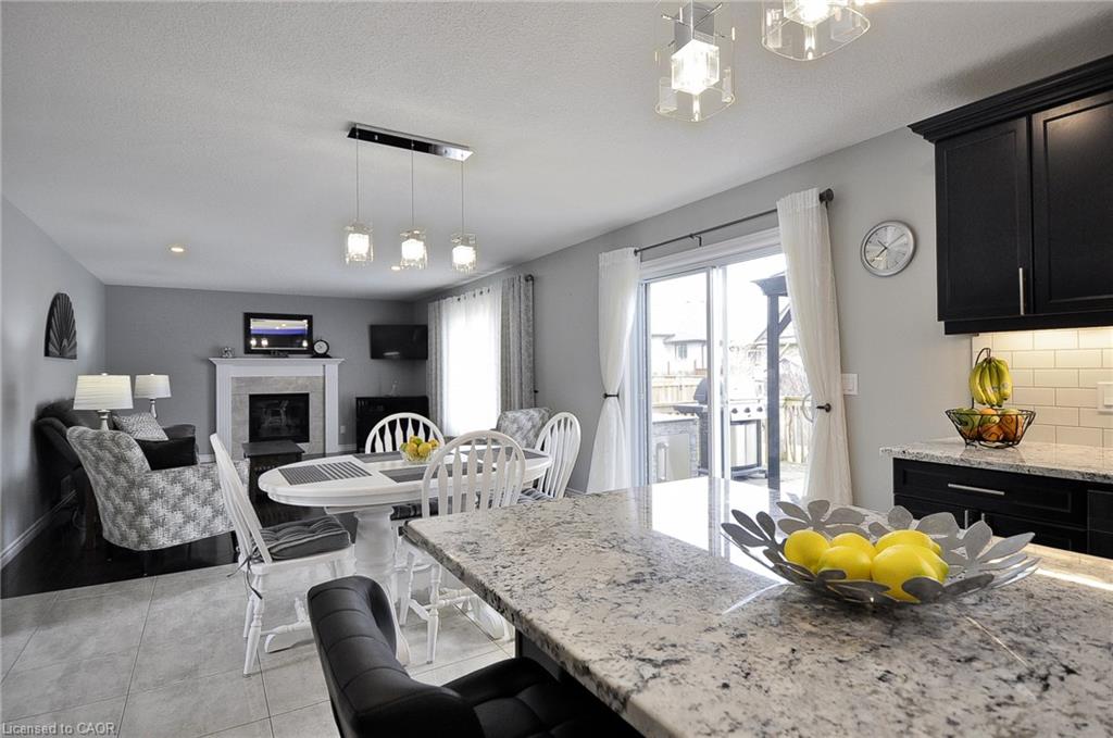 82 Curtis Street Property Photo 11