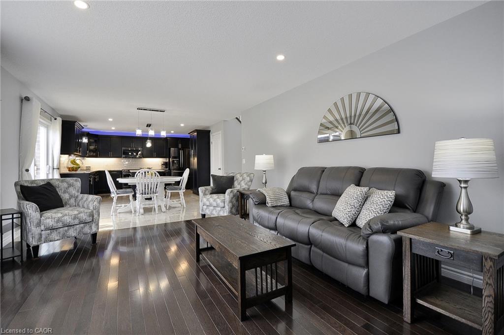 82 Curtis Street Property Photo 14