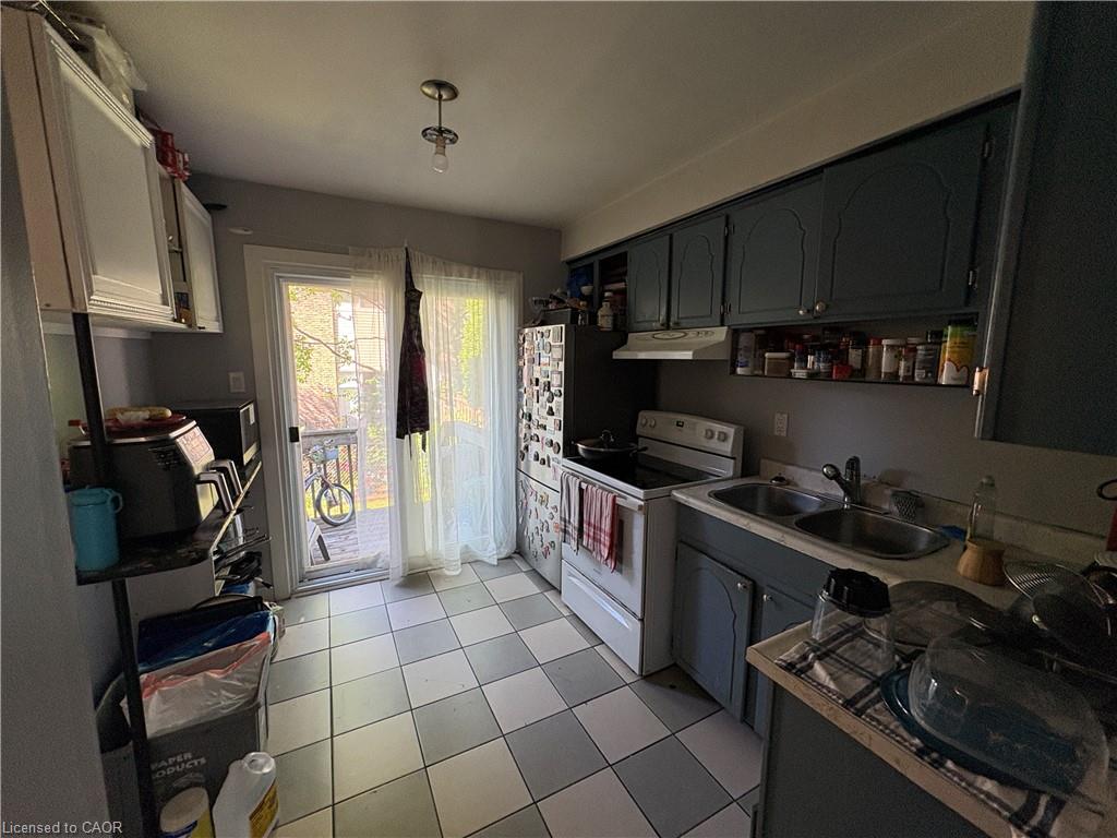4-2380 Bromsgrove Road Property Photo 8