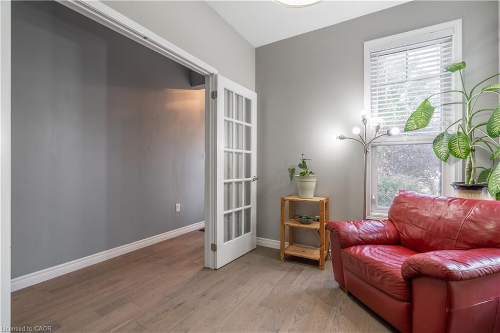 56 Peer Court Property Photo 7