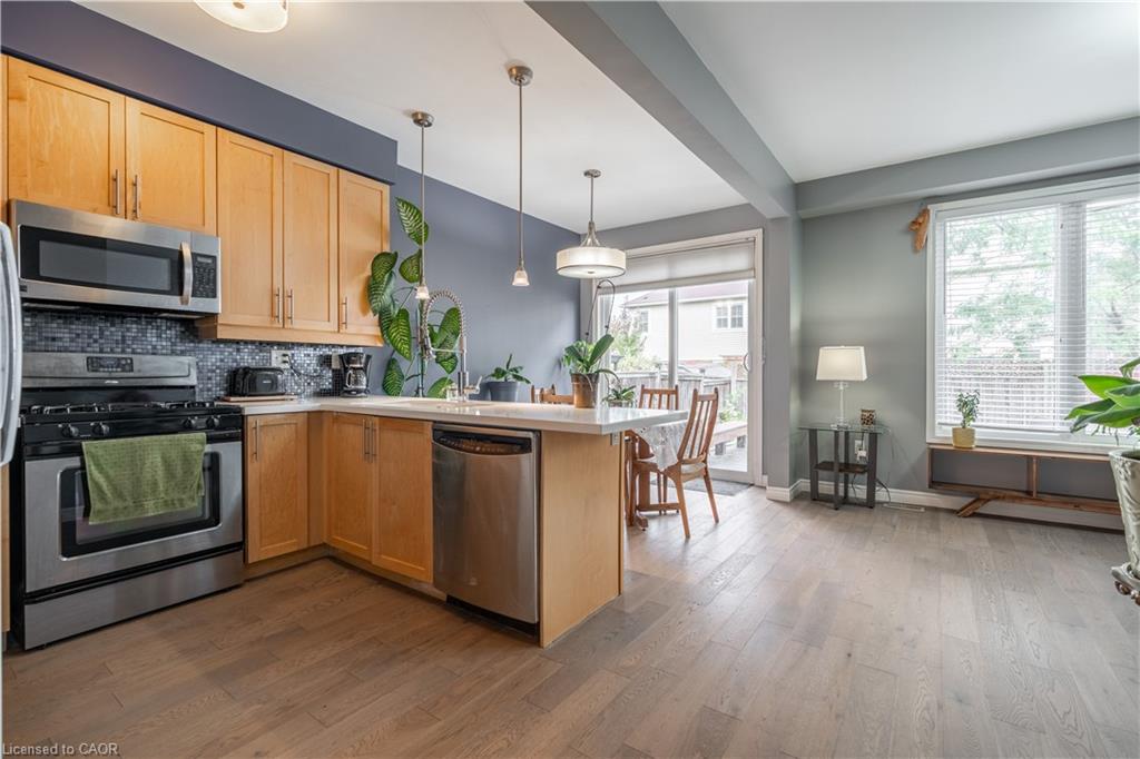 56 Peer Court Property Photo 11