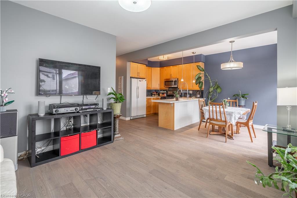 56 Peer Court Property Photo 22