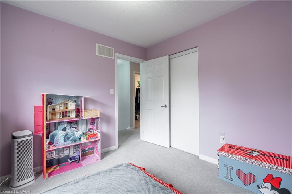 56 Peer Court Property Photo 26