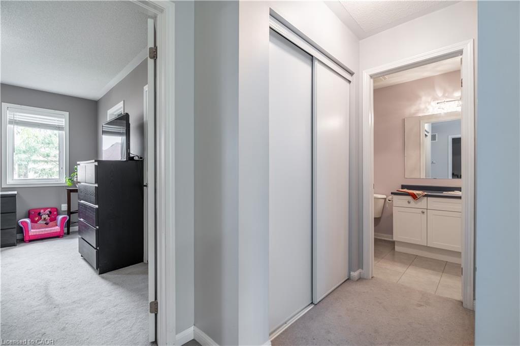 56 Peer Court Property Photo 27