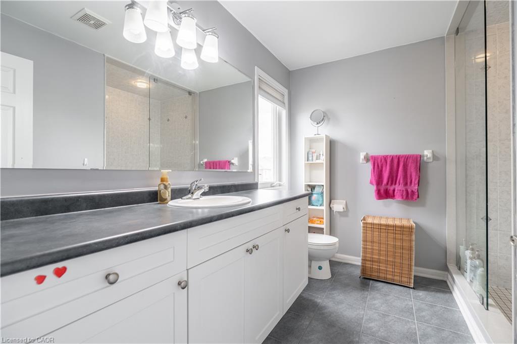 56 Peer Court Property Photo 31