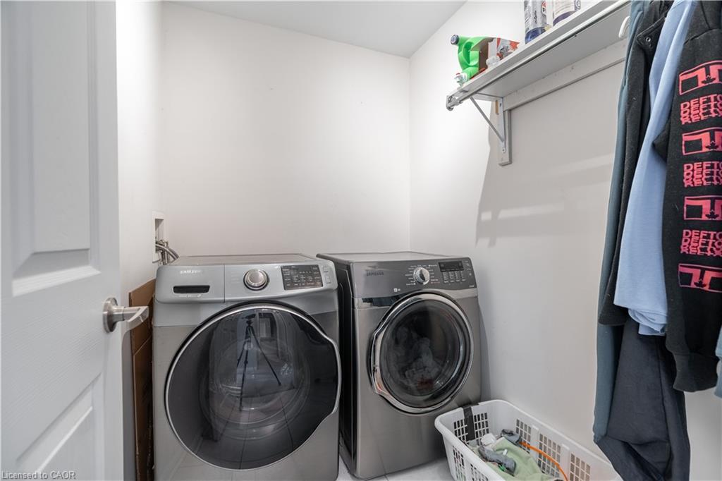 56 Peer Court Property Photo 34