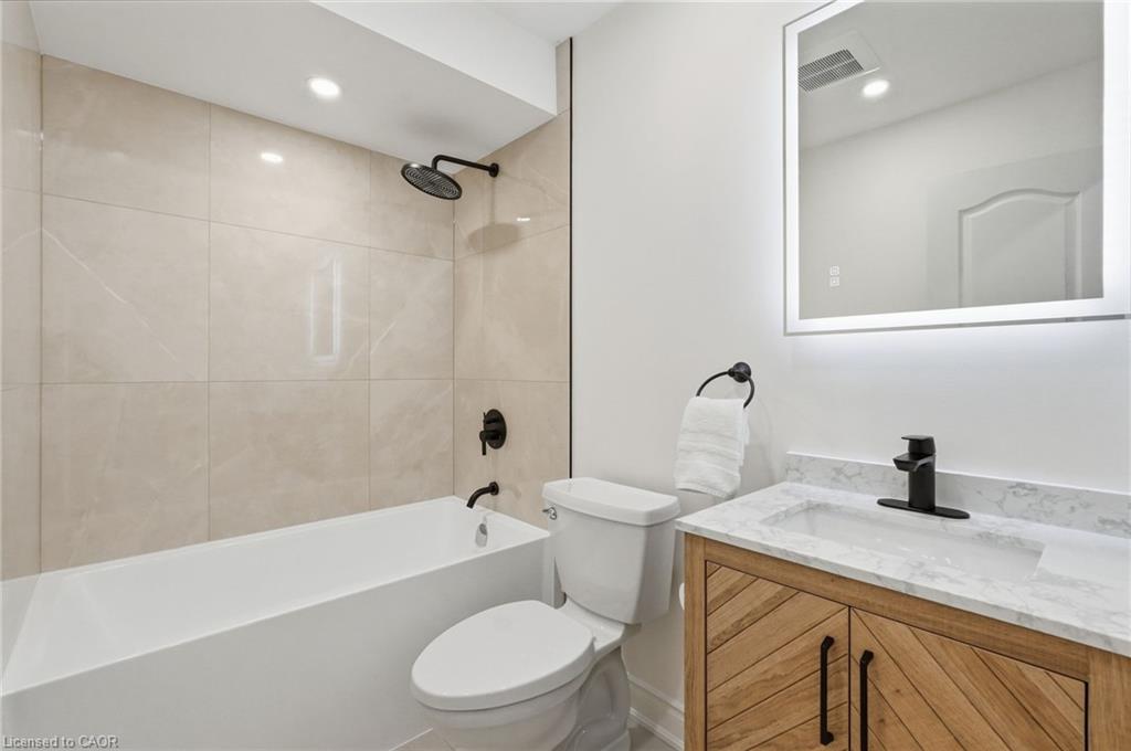 84 Riley Street Property Photo 23