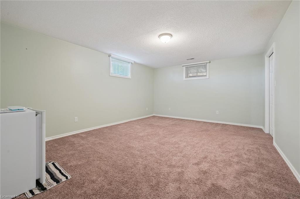 1-570 West Street Property Photo 26
