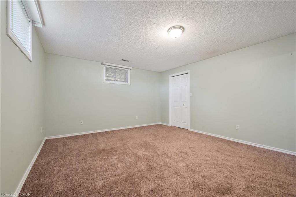 1-570 West Street Property Photo 27
