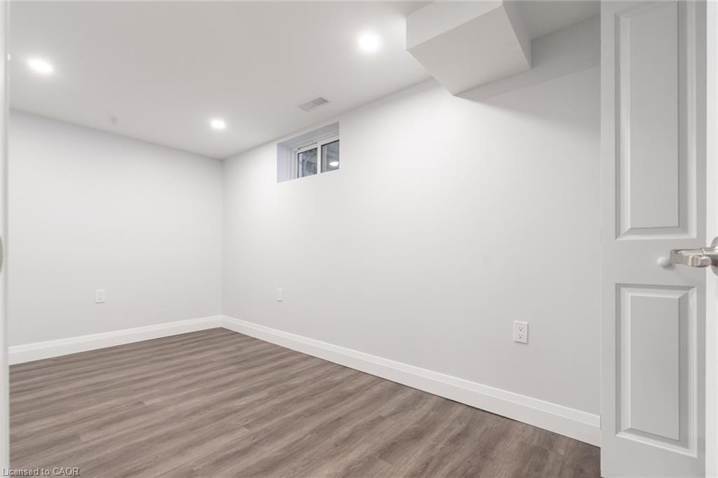 58 Sandalwood Avenue Property Photo 38