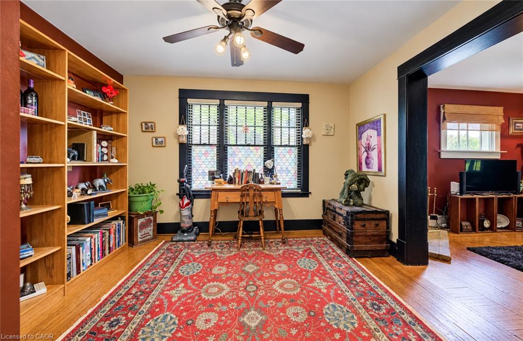 37 Willow Street Property Photo 8