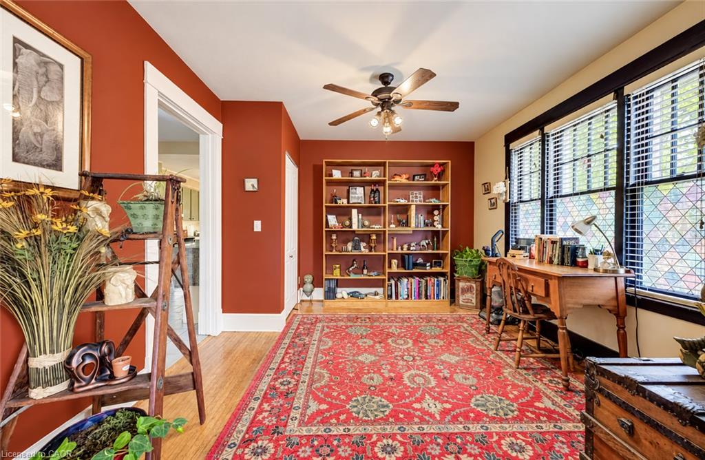 37 Willow Street Property Photo 9
