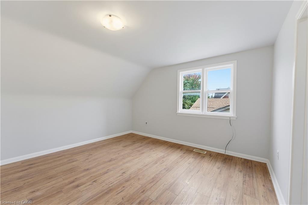 25 Meinzinger Avenue Property Photo 21