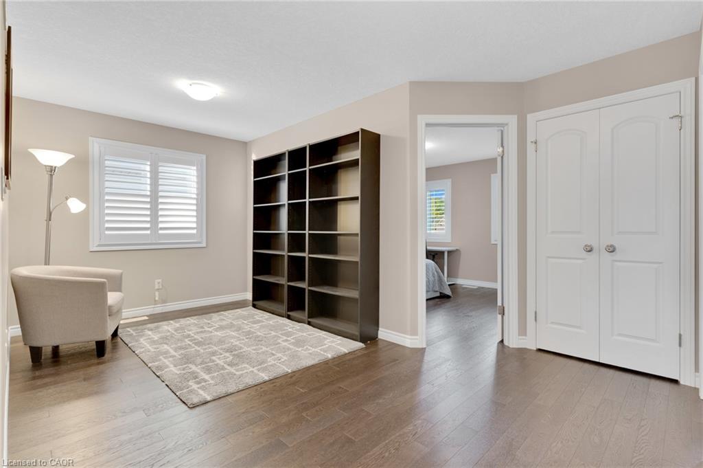 213 Ladyslipper Drive Property Photo 27