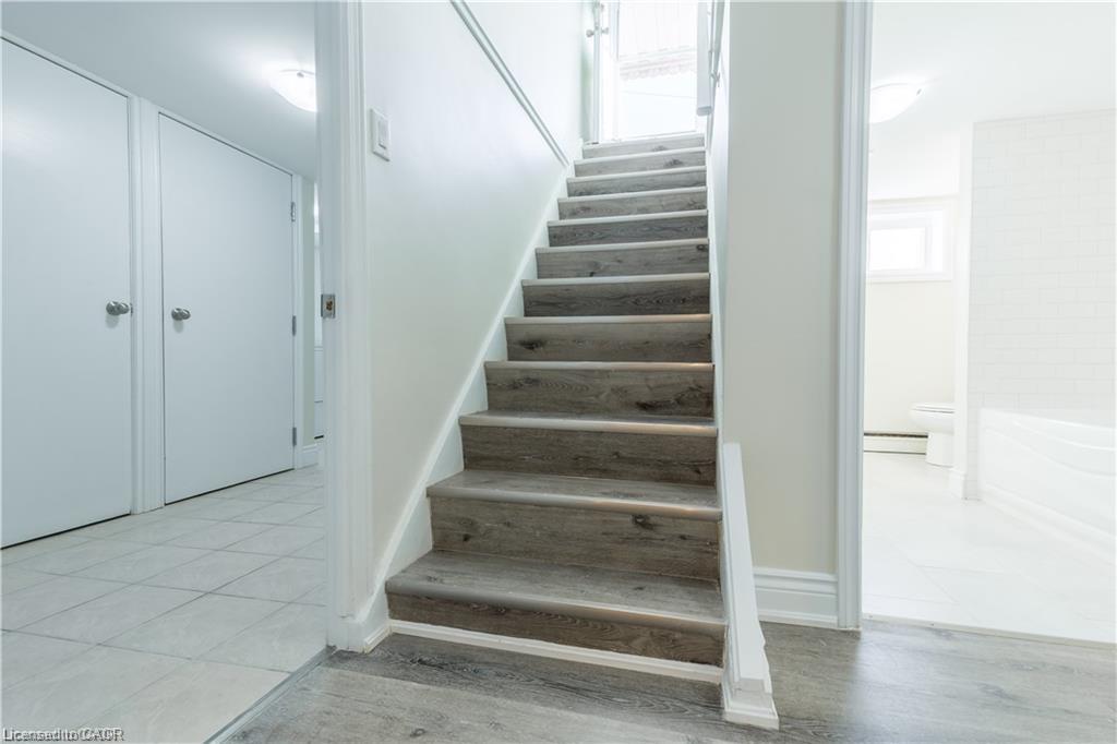 499 East 16th Street Property Photo 20