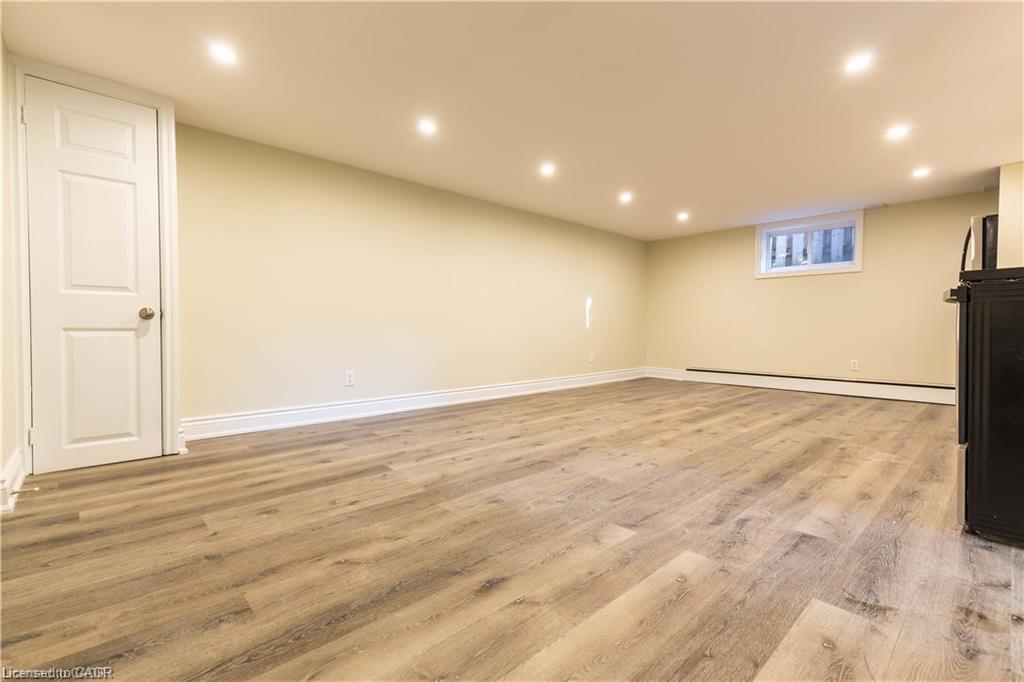 499 East 16th Street Property Photo 24