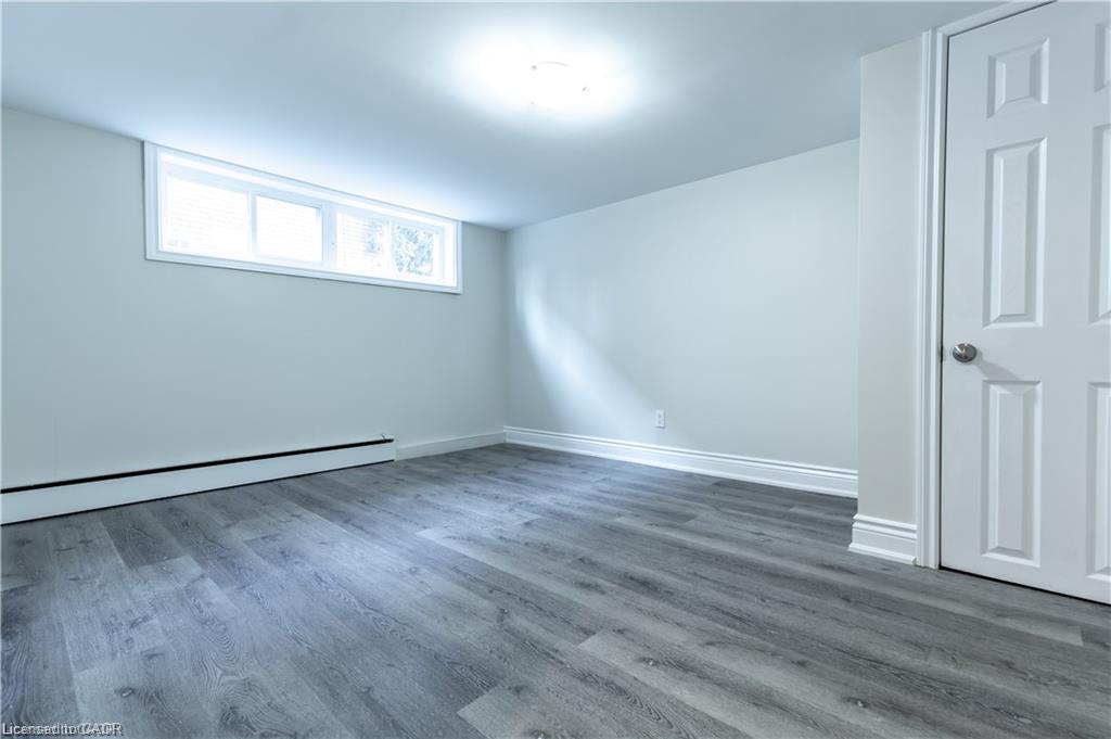499 East 16th Street Property Photo 28