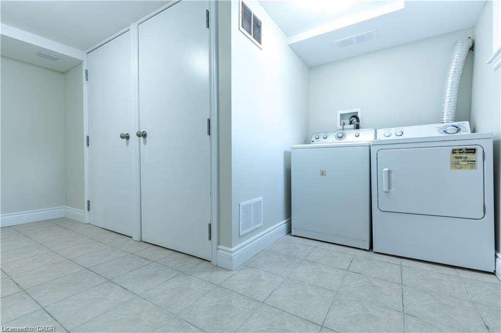 499 East 16th Street Property Photo 35