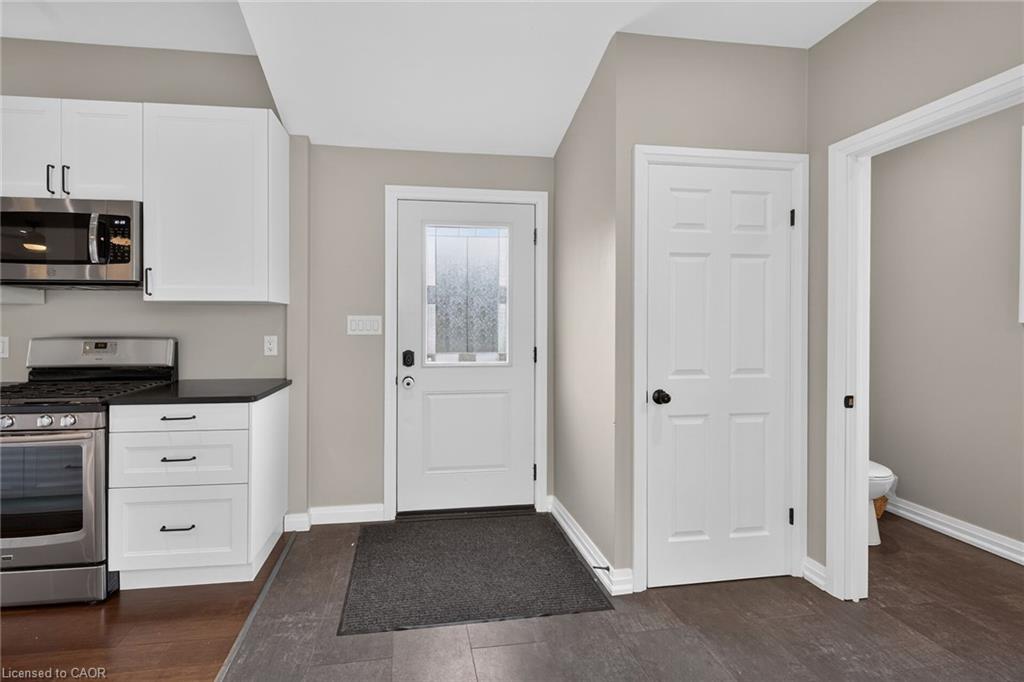 22 King Avenue Property Photo 5