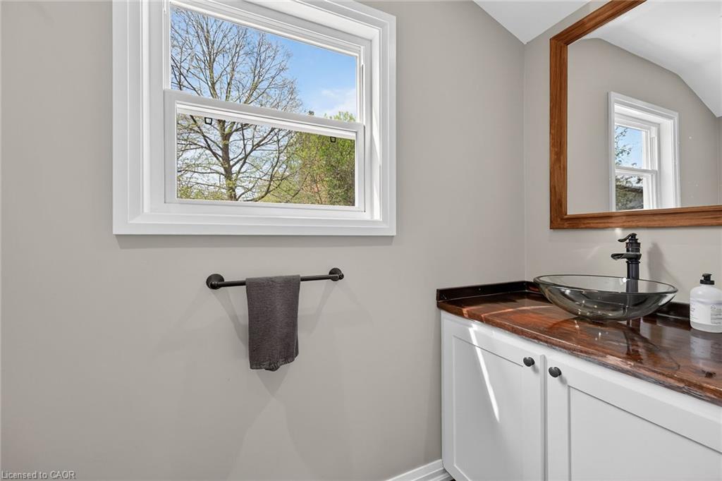 22 King Avenue Property Photo 14