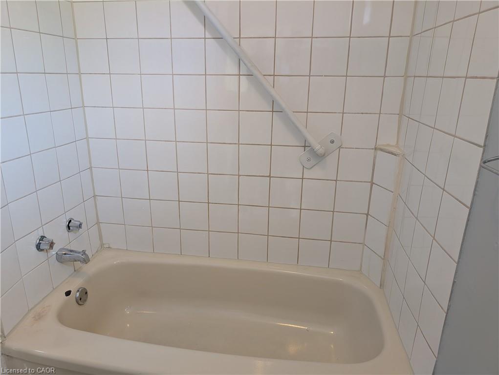 2-365 Barton Street E Property Photo 7
