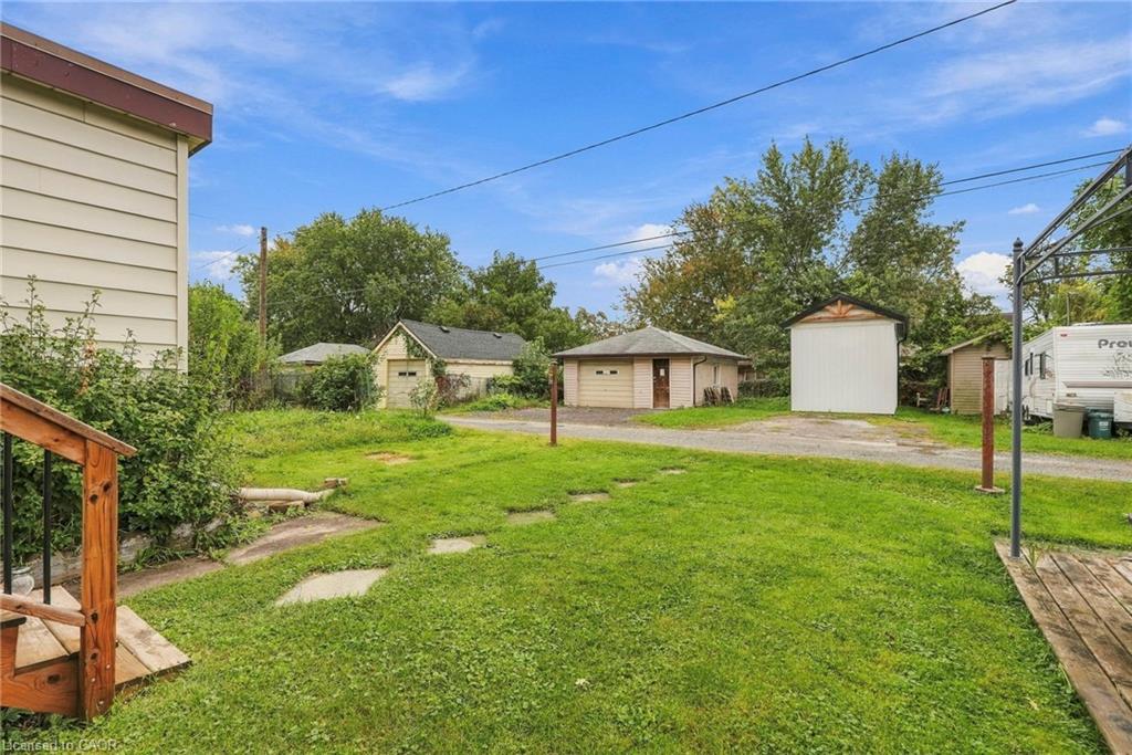 197 Lincoln Street Property Photo 14