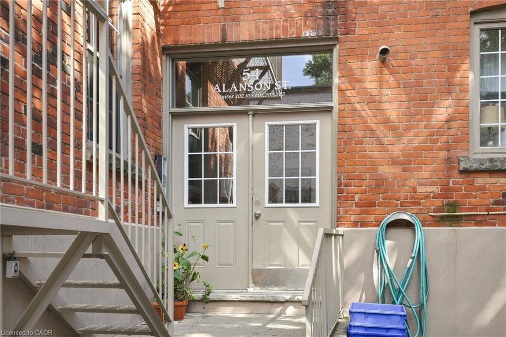 202-54 Alanson Street Property Photo 6