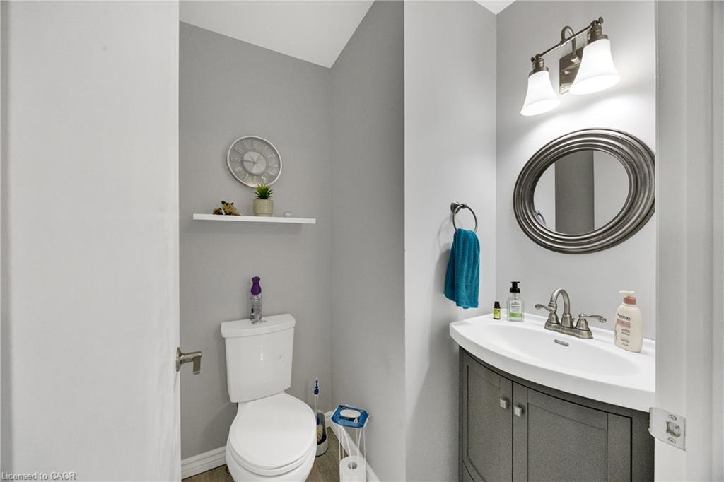 16 Hawkins Crescent Property Photo 21
