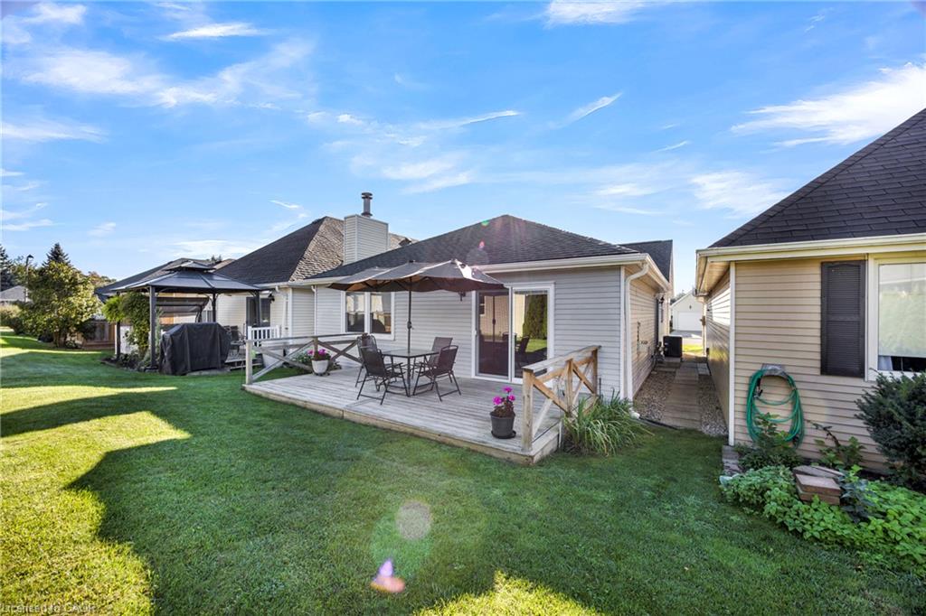 16 Hawkins Crescent Property Photo 34