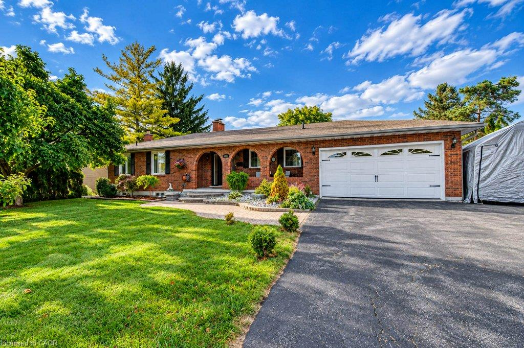 1370 Thorman Place Property Photo 1