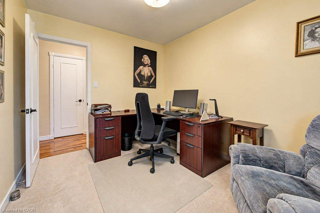1370 Thorman Place Property Photo 20