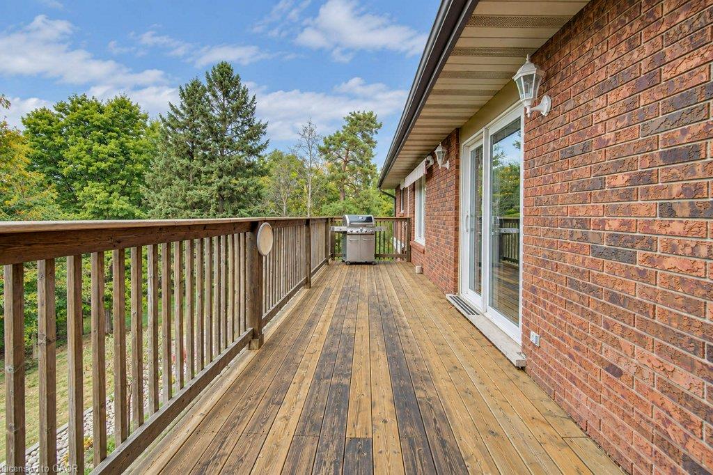 1370 Thorman Place Property Photo 23