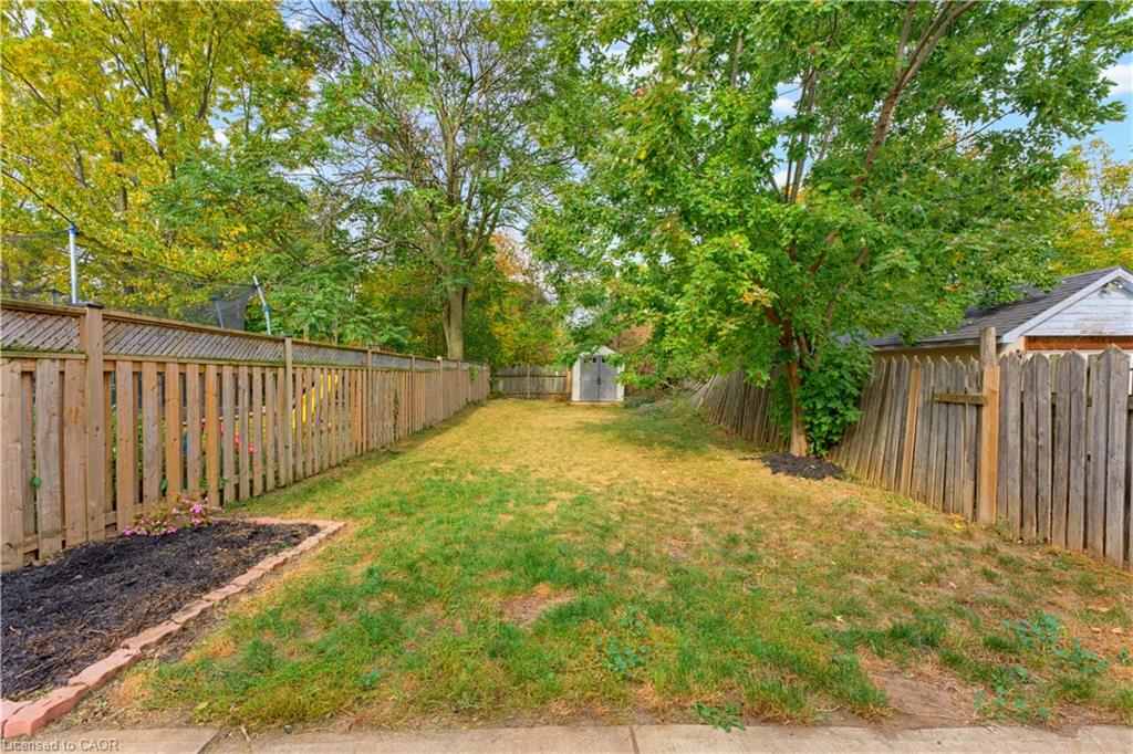 20 House Avenue Property Photo 18