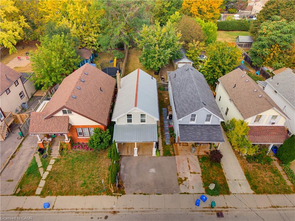 20 House Avenue Property Photo 19