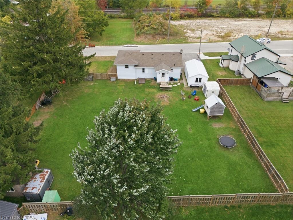 60 Railway Street W Property Photo 29