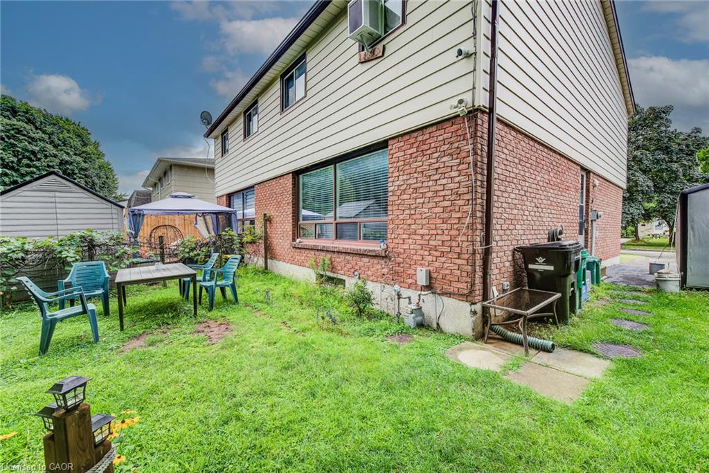 428b Dunvegan Drive Property Photo 16